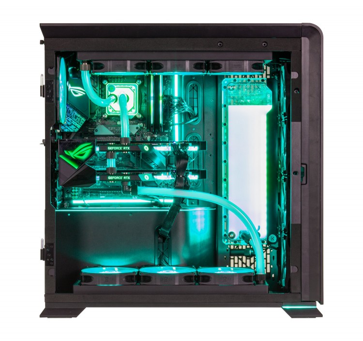 Infin8 Swarm water-cooled gaming PC