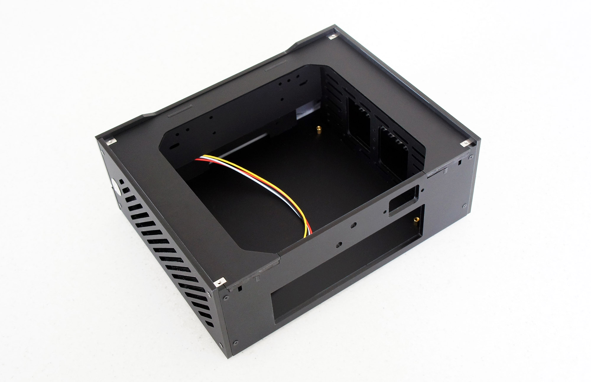 Lazer3D - Lazer3D HT5 Stealth Mini-ITX HTPC Case