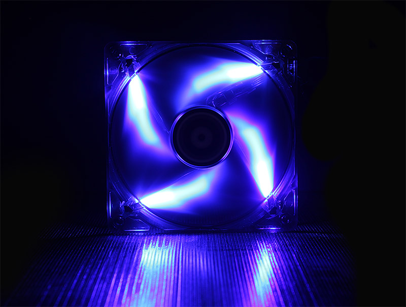 BitFenix - BitFenix Spectre 140mm Fan Blue LED Fan