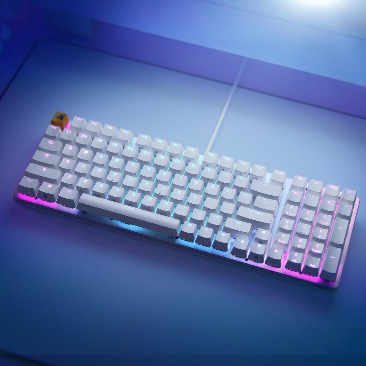 Glorious - Glorious GMMK 2 96% RGB USB Mechanical Gaming Keyboard UK ISO - White (GLO-GMMK2-96-FOX-ISO-W-UK)