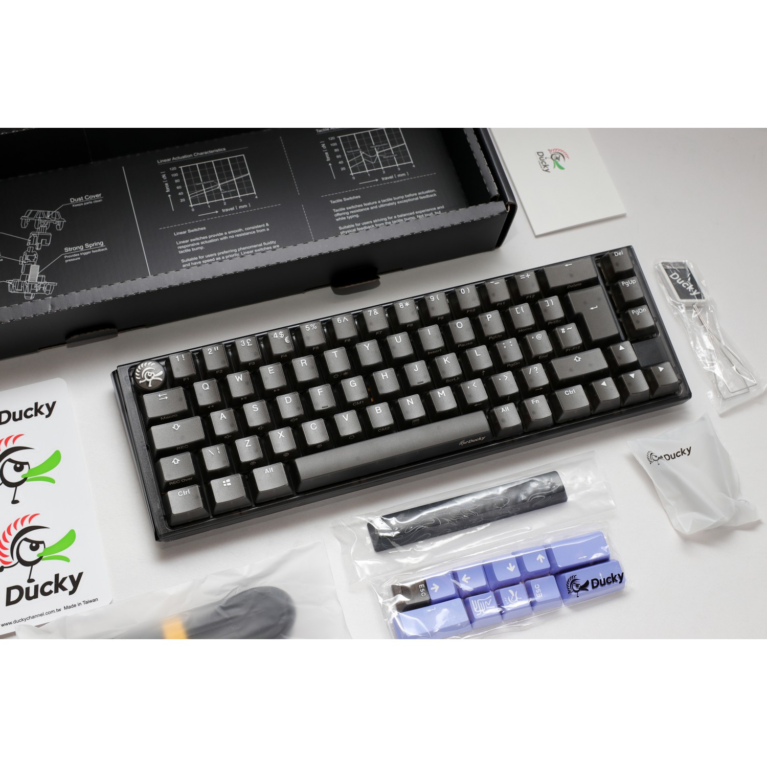 Ducky - Ducky One 3 Aura SF 65% Mechanical Gaming Keyboard Black Cherry Blue Switch UK Layout