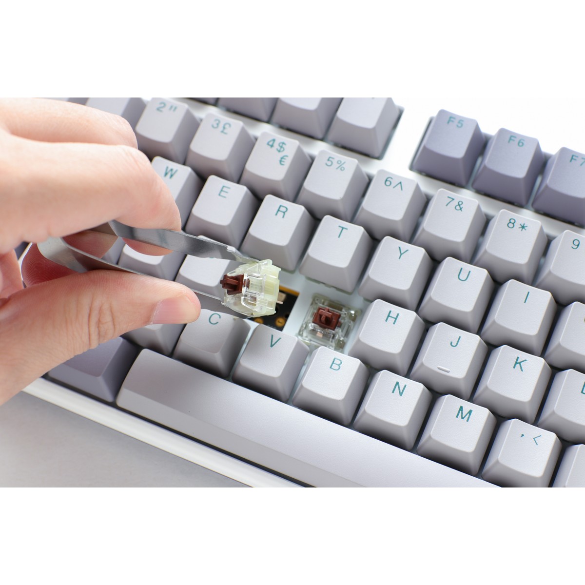 Ducky - Ducky One 3 Mist USB RGB Mechanical Gaming Keyboard Cherry MX Brown Switch - UK Layout