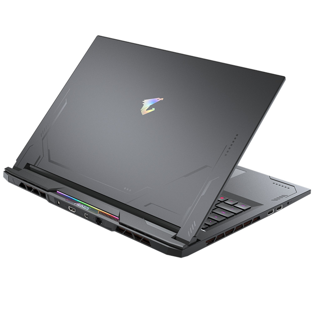 Gigabyte - Gigabyte AORUS 17X NVIDIA RTX 4090 32GB 17.3 QHD 240Hz Intel i9-14900HX Gaming Laptop