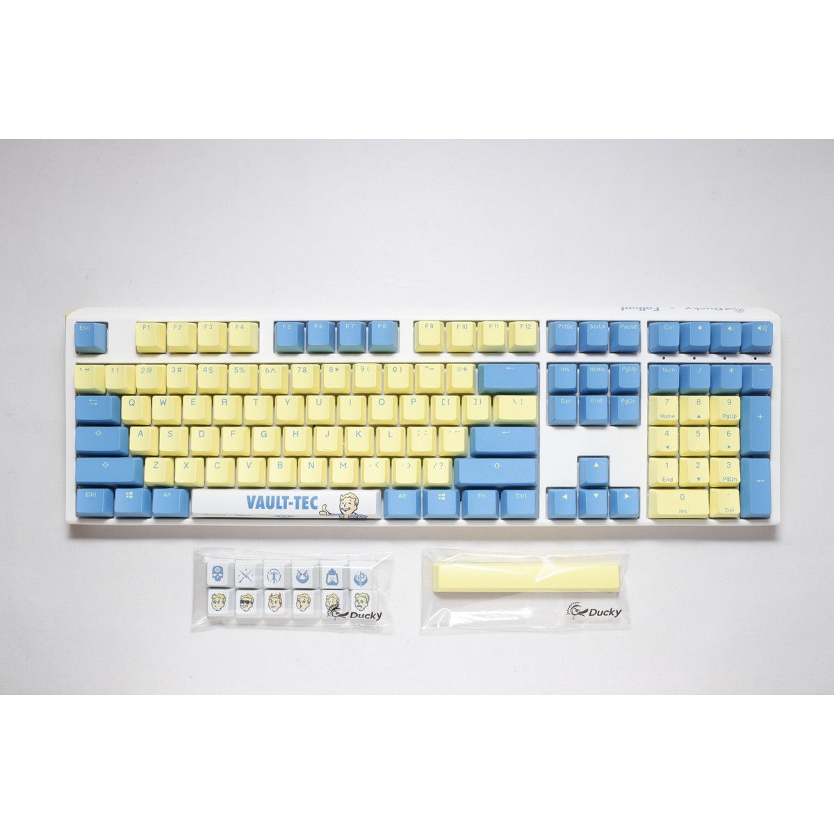 Ducky - Ducky x Fallout One 3 RGB LED Gaming Keyboard Cherry MX Speed Silver US Layout